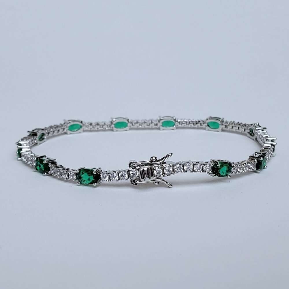 Sterling Silver Womens 2ct Green Emerald Gemstone Diamond Tennis Bracelet 7" 8"
